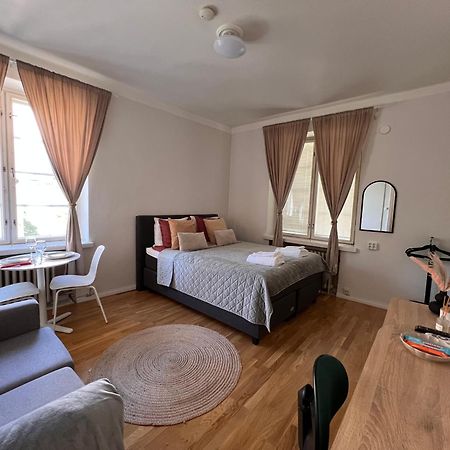 Your Chic Vibrant Airbnb 헬싱키 외부 사진