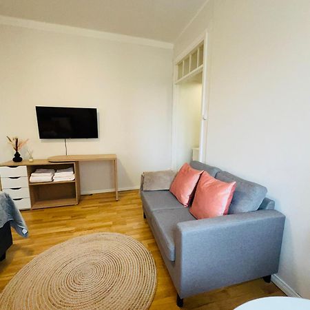 Your Chic Vibrant Airbnb 헬싱키 외부 사진