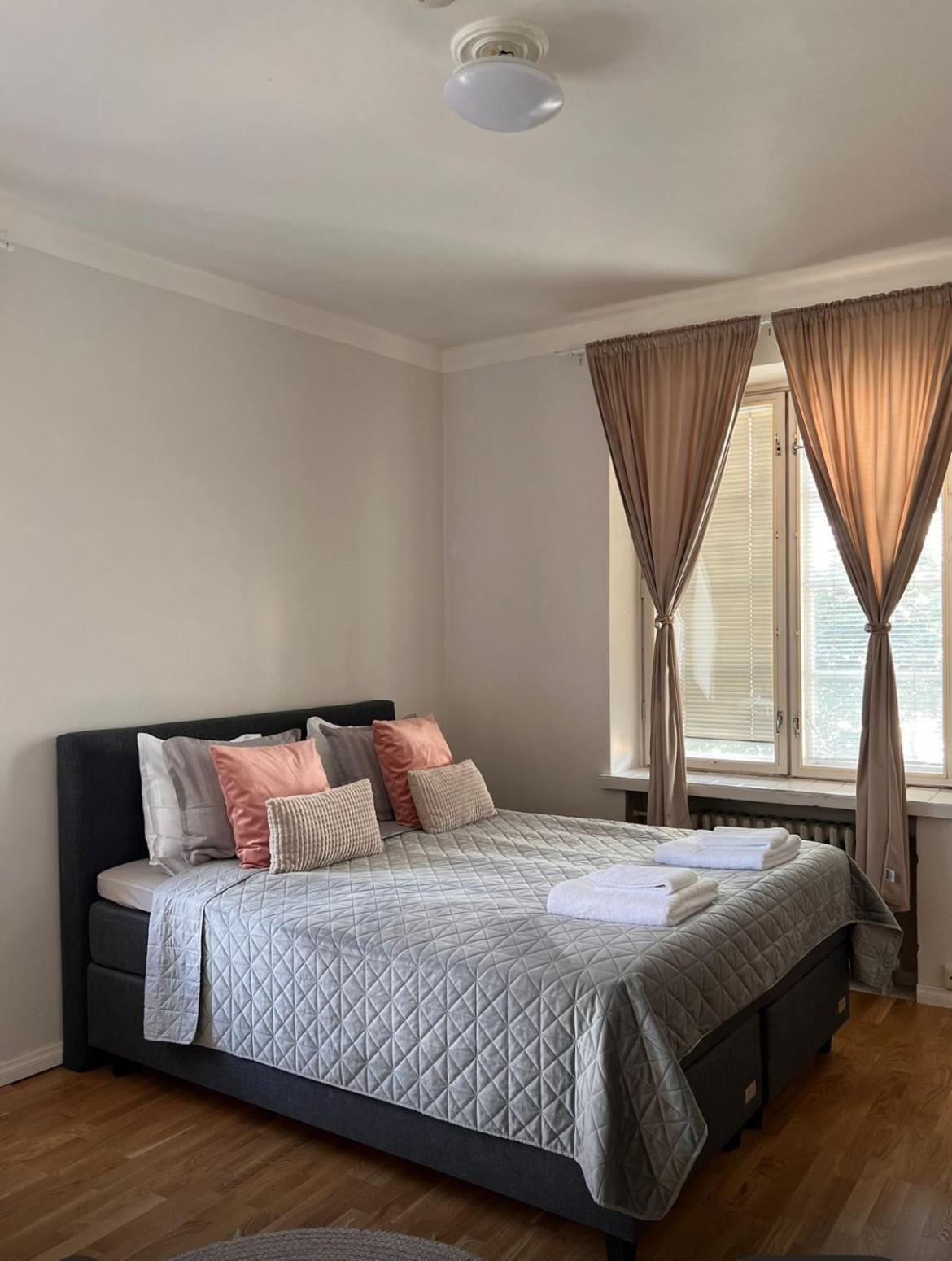 Your Chic Vibrant Airbnb 헬싱키 외부 사진