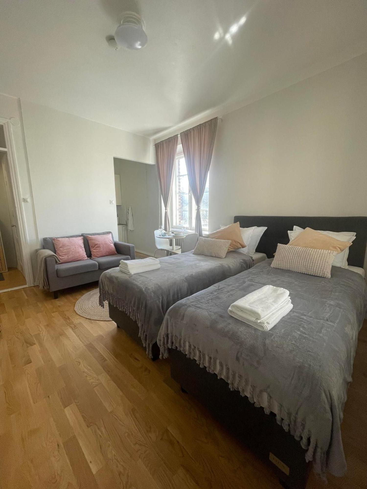 Your Chic Vibrant Airbnb 헬싱키 외부 사진